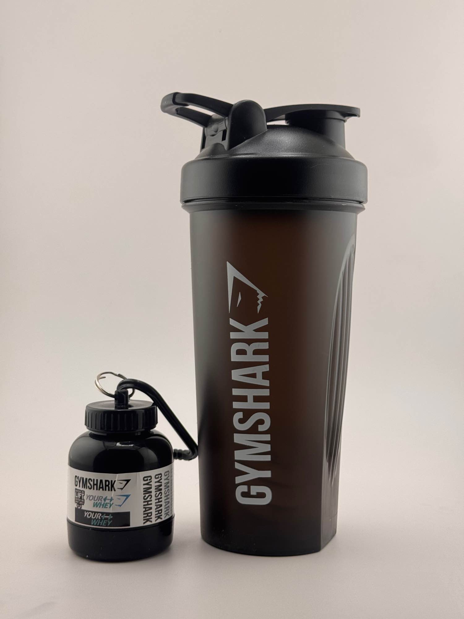 Gymshark 400ml Shaker Bottle Nutrabay Plastic Nutrabay Shaker